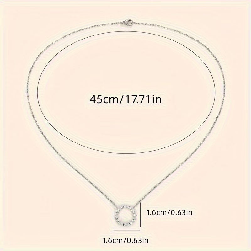 Petite gold necklace