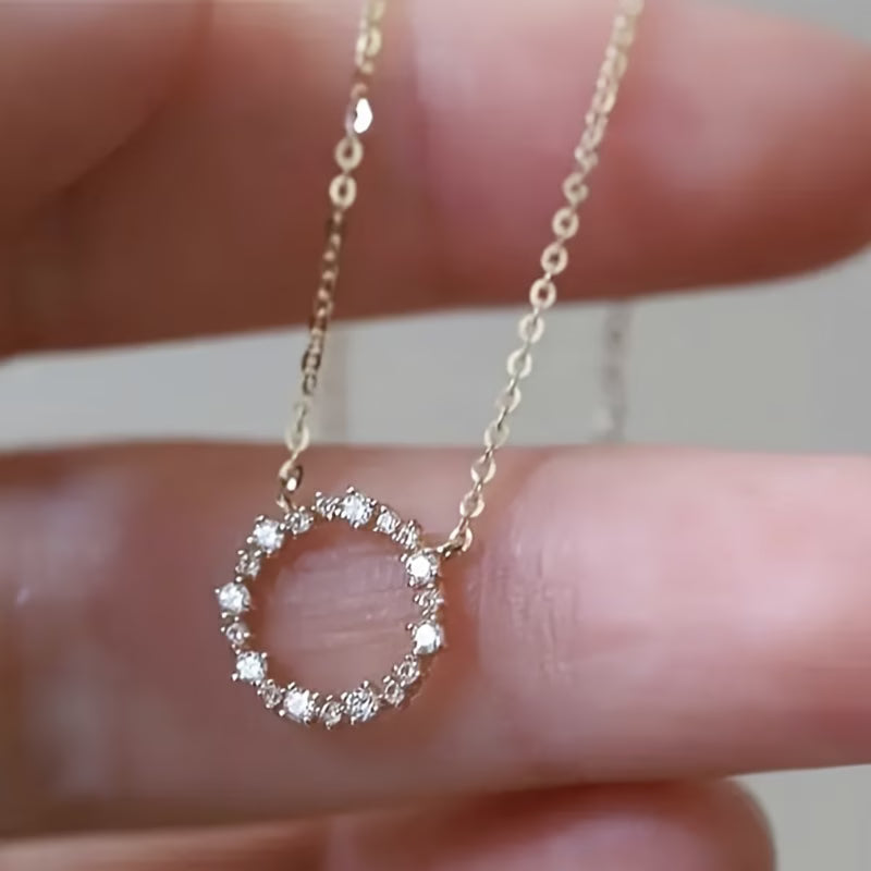 Petite gold necklace