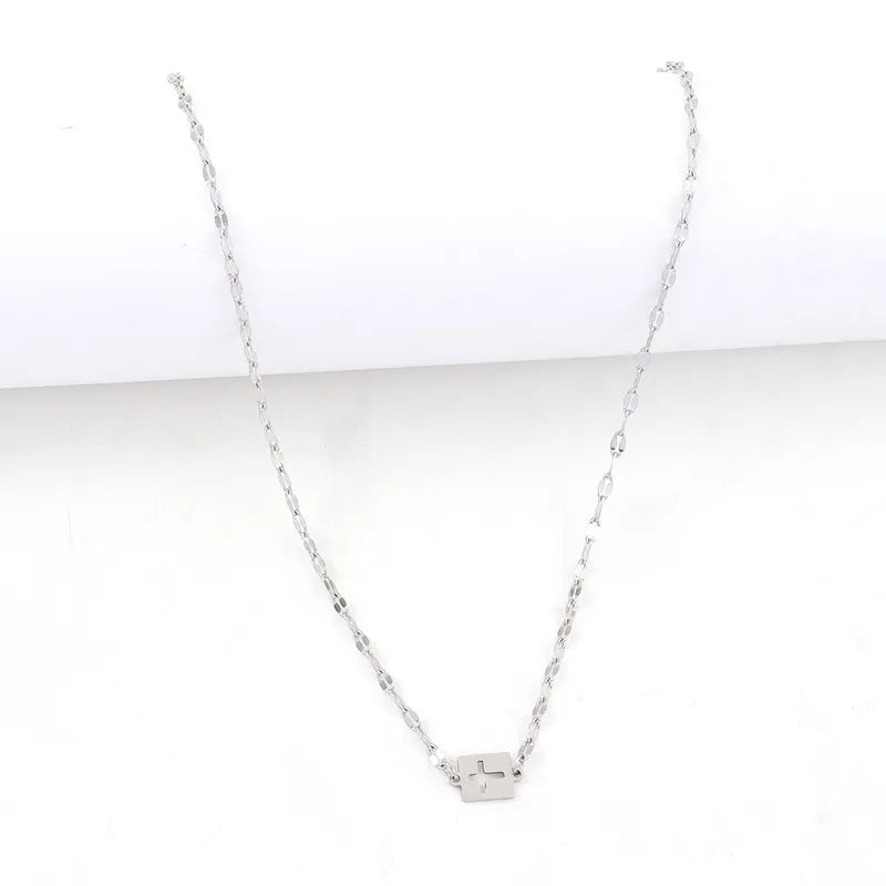 Petite Christion necklace