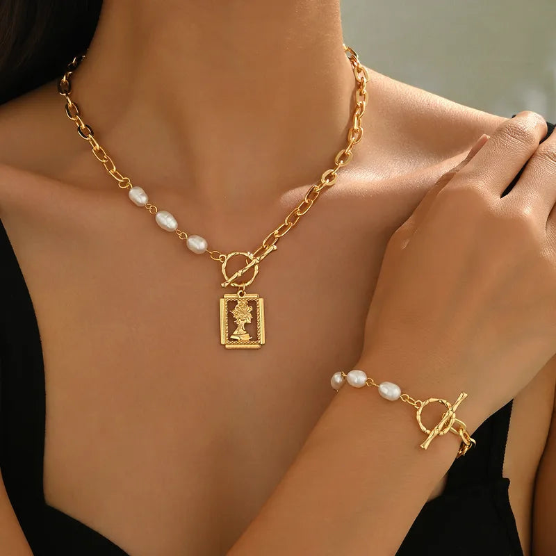 necklace bracelet