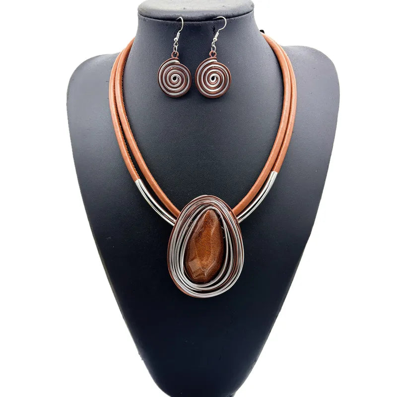 Necklace earrings