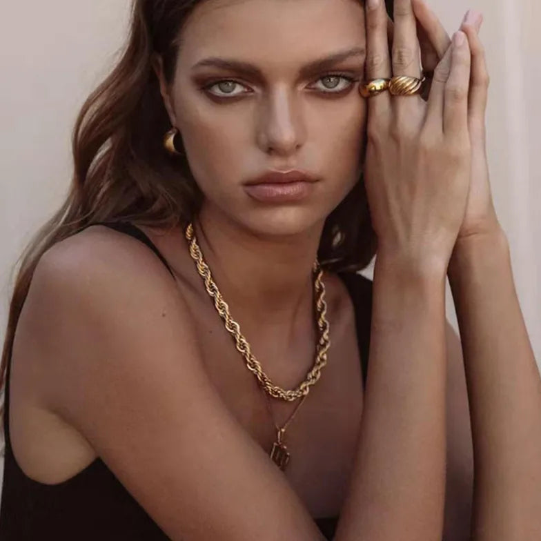 Gold rope chain necklace